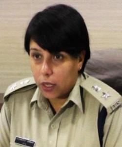 Mrs.<b>Gagandeep Gambhir</b> IPS,has been appointed as Superintendent of Police, ... - 160512055016539