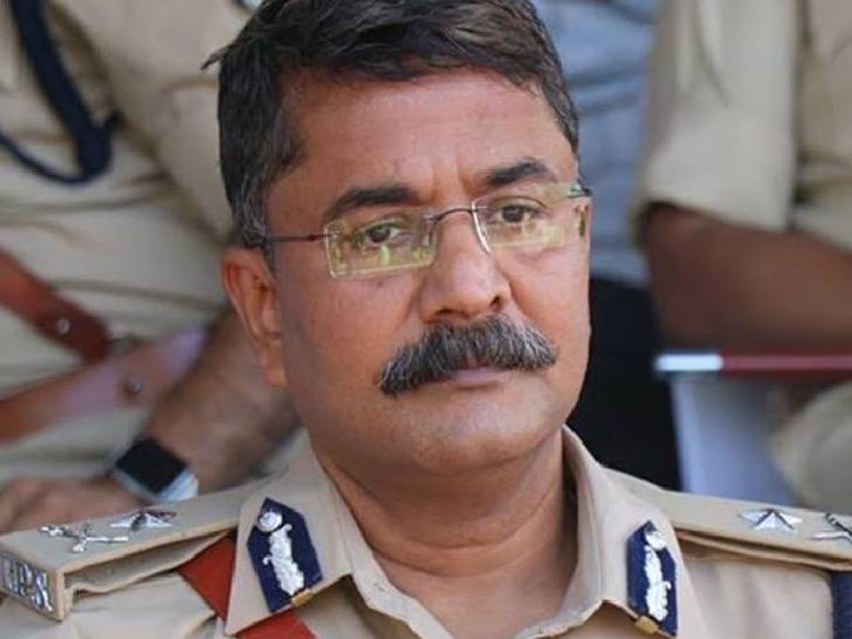 Driver Rakesh Madhya Witness in the Corridors News,Bureaucracy,Political, Governance, IAS, IPS